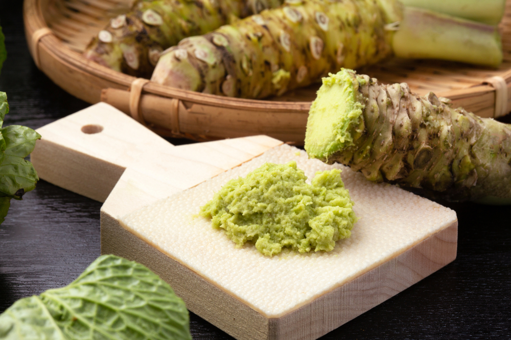 Japanese Wasabi Grated with Strawberry gravel